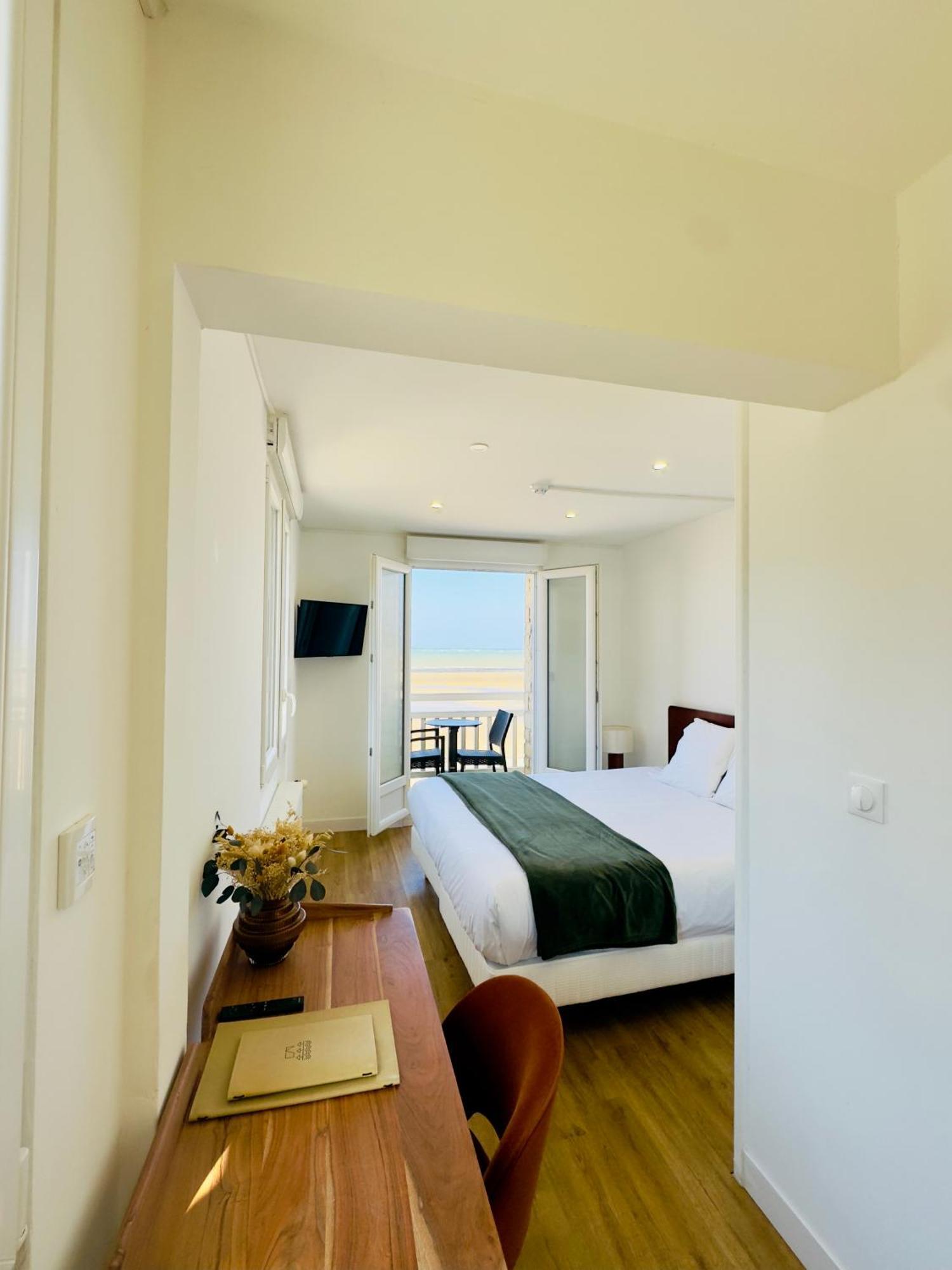 Le Clos Normand Saint-Aubin-Sur-Mer  Luaran gambar